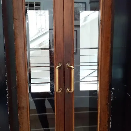 Center 招待所 巴里