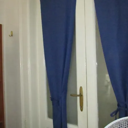 Center Guest house *