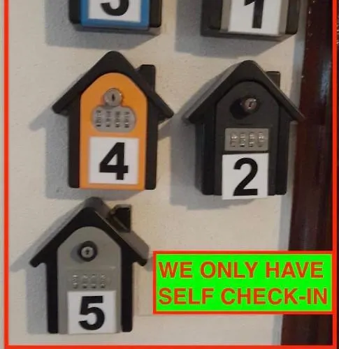 Center Guest house Bari